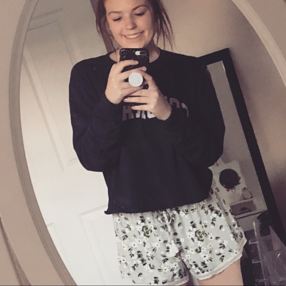 Meet your Posher, Allyson